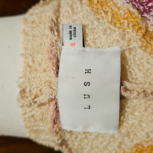 OS | Open Cardigan | Short Sleeved | V Knit Pattern | Side Ties - Picture 9 of 10